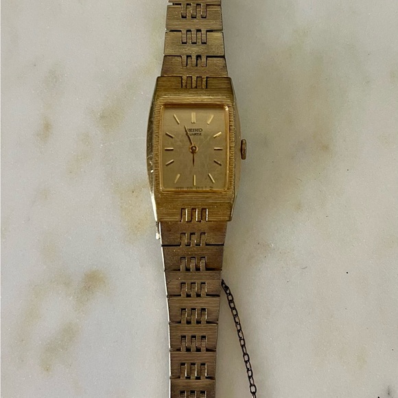 Vintage Seiko Gold Tone Bracelet Watch 1400-6130 1981 Minimalist Tank Style - Picture 3 of 10